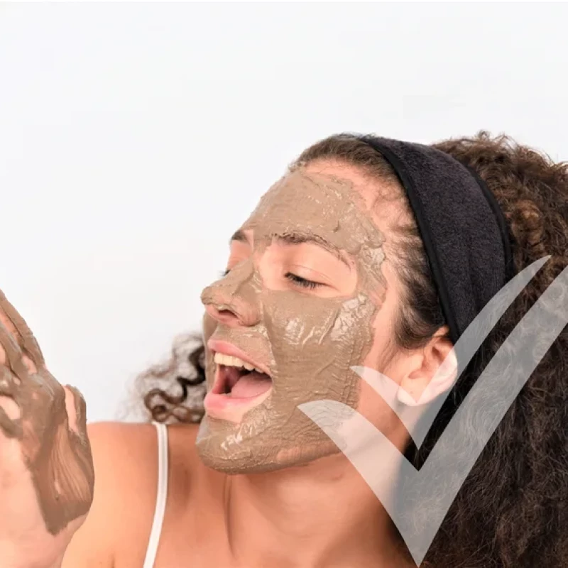 كل ما تود معرفته عن أقنعة الطين (CLAY MASKS)؟
